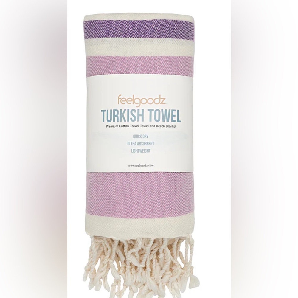 NWT Feelgoodz Turkish Towel